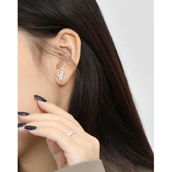 F. I. N. S Coreea Moda Femeie Neregulate S925 Argint Cercei Concav-Convex Texturate Dragoste Inima În Formă De Amendă Lobul Urechii Știfturi